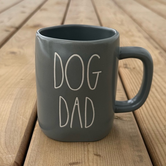 Rae Dunn Artisan Collection by Magenta Dog Dad Mug - Picture 1 of 11